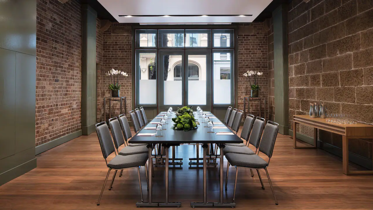 Hyatt Regency luxury meeting room for 12 people